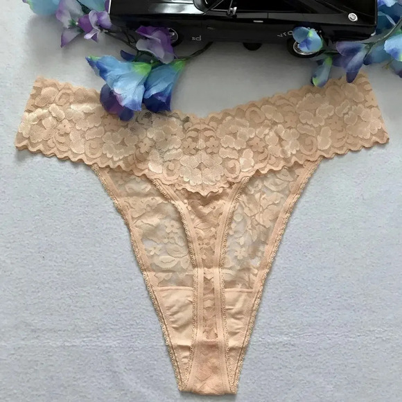 Inc International Concepts NWT 2 Lace Thongs Bundle Women 2X - Picture 4 of 11